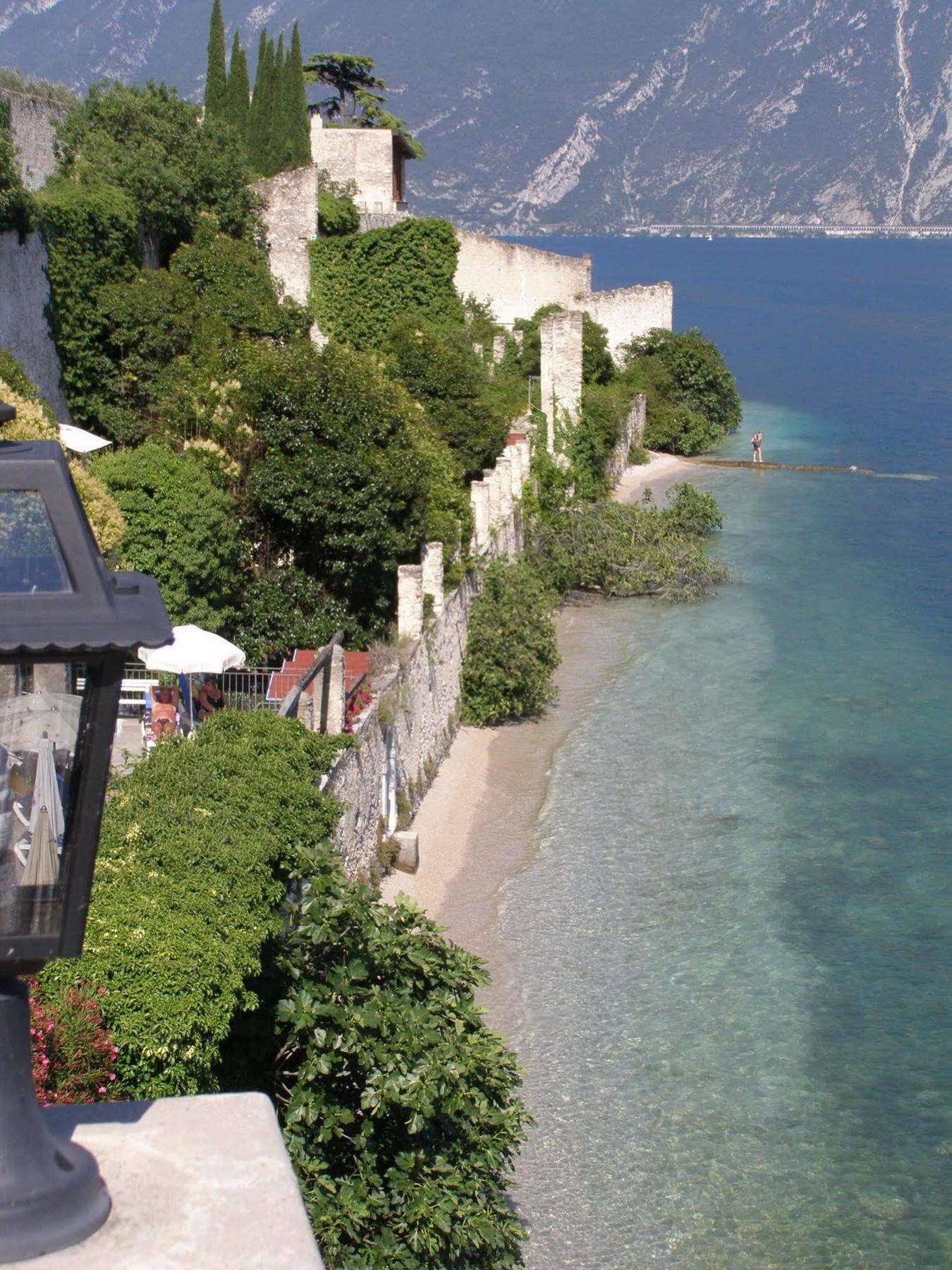 Villa Romantica Hotel Limone sul Garda Exterior photo